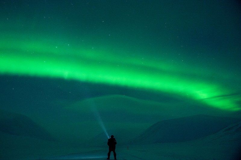 северное сияние, ночь, звезды, большая медведица Наблюдатьphoto preview