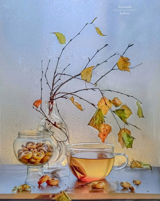 натюрморт, art_photo, полиэтилен, стекло, цветы, фото на окне, фото через полиэтилен, фото на телефон Под музыку дождяphoto preview