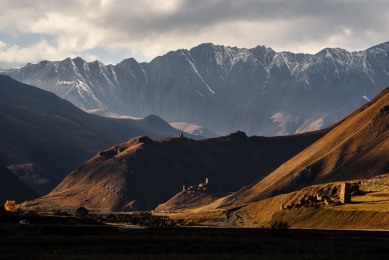кавказ, осень, грузия, georgia, архитектура, трусо, башни Старые башни фото превью