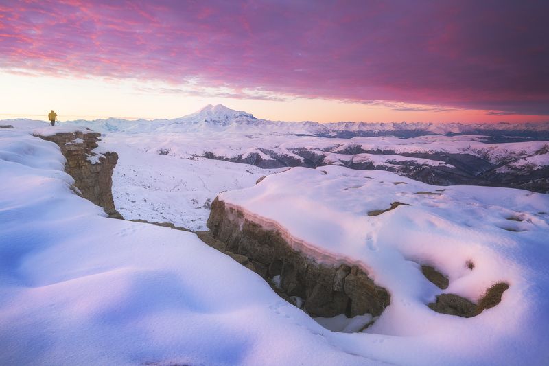 Снег на плато Бермамытphoto preview