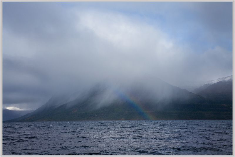 красноярский край, таймыр, плато путорана, озеро лама, осень. Путораны.Заволакивая горы.photo preview