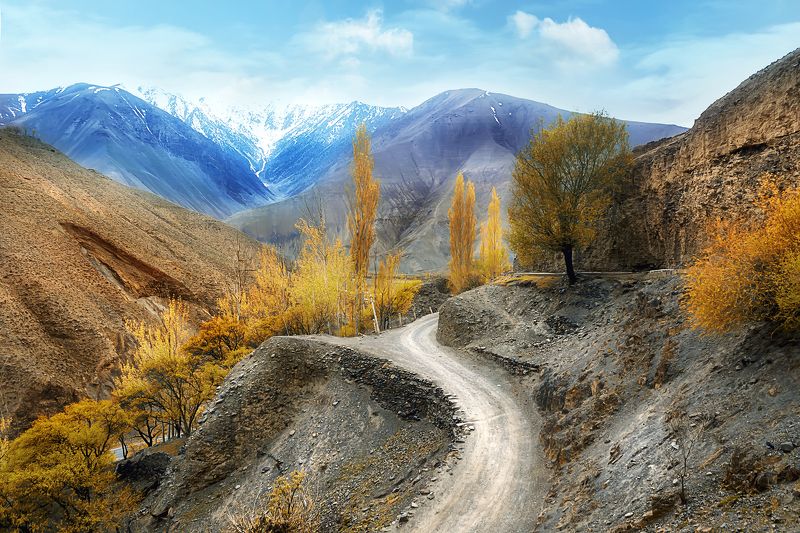 В горах Таджикистанаphoto preview