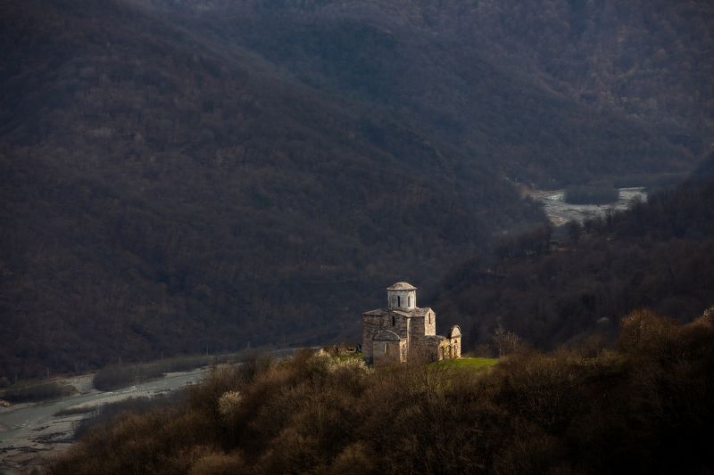 Храм в горах.photo preview