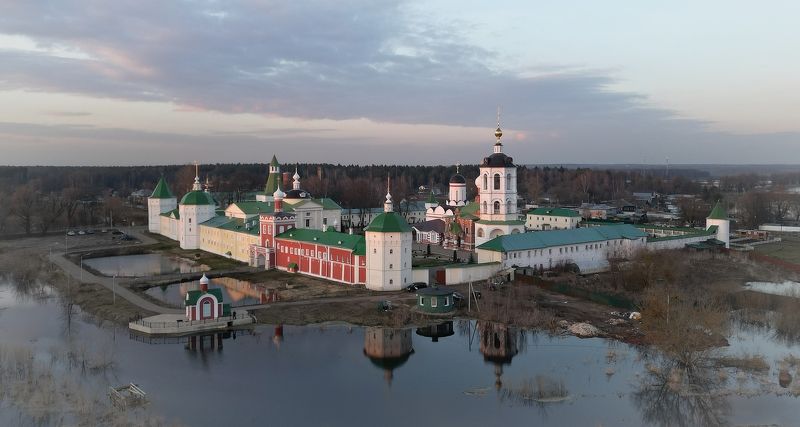 Николо-Пешношский монастырь - Веснаphoto preview