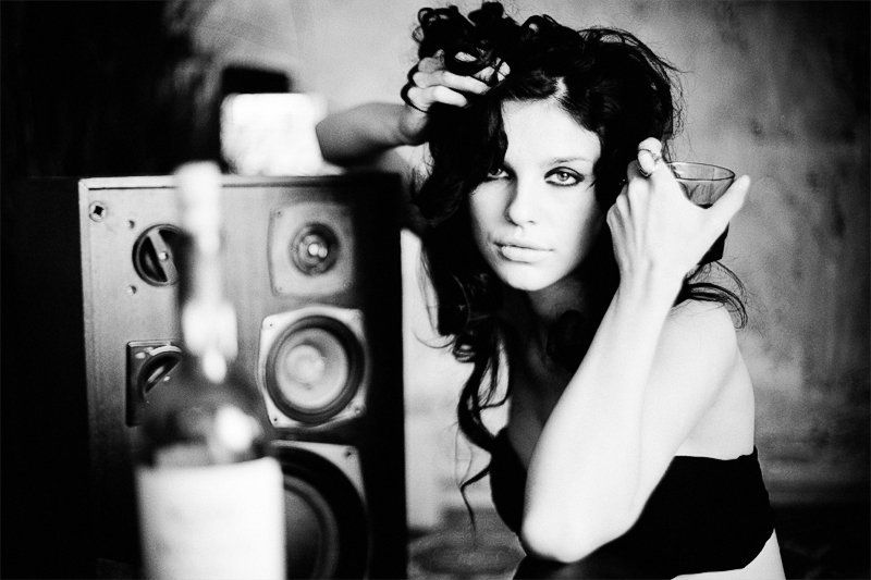 девушка, алкоголь, сигареты, разврат Амораль...photo preview