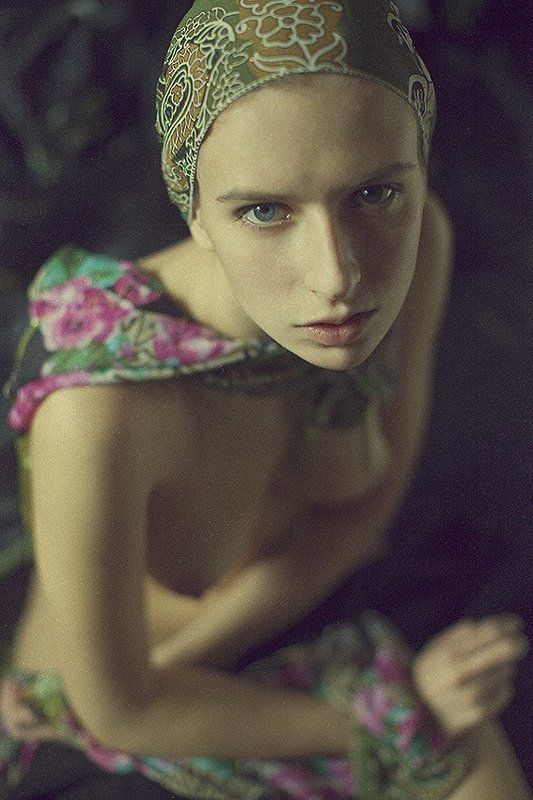 И слова рождаются в тени...photo preview