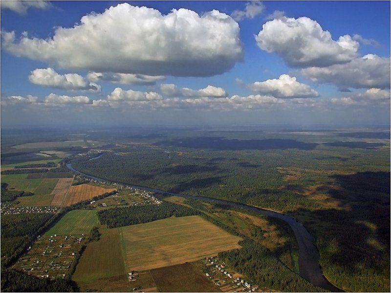 облака, полёт Между небом и землёйphoto preview