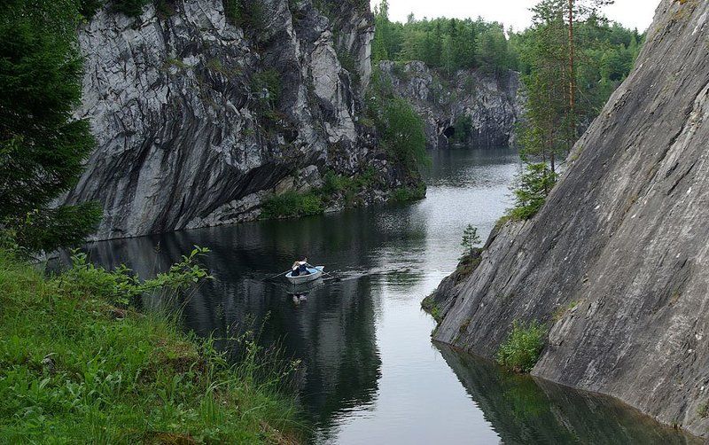 каньон,озеро Мраморный каньон 2photo preview