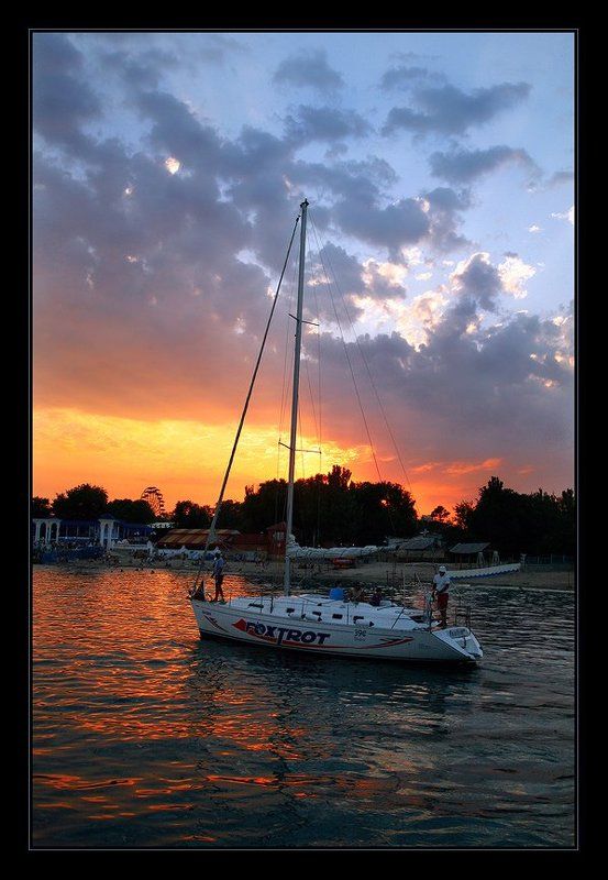 крым, яхта, закат Уходим на закат...photo preview