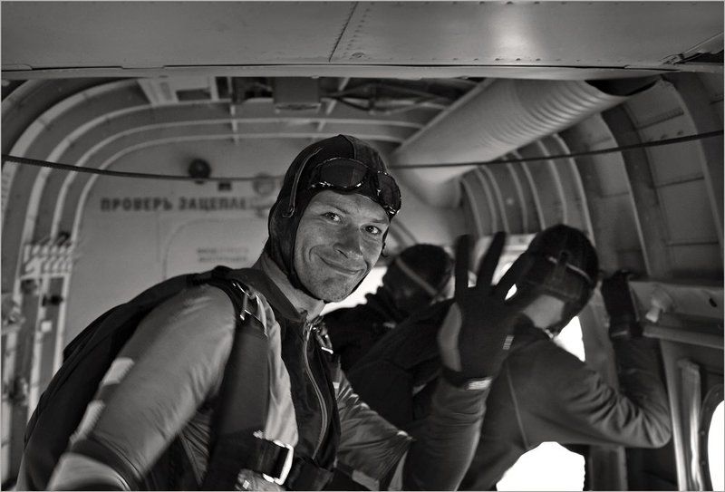 парашют, самолёт До встречи!photo preview