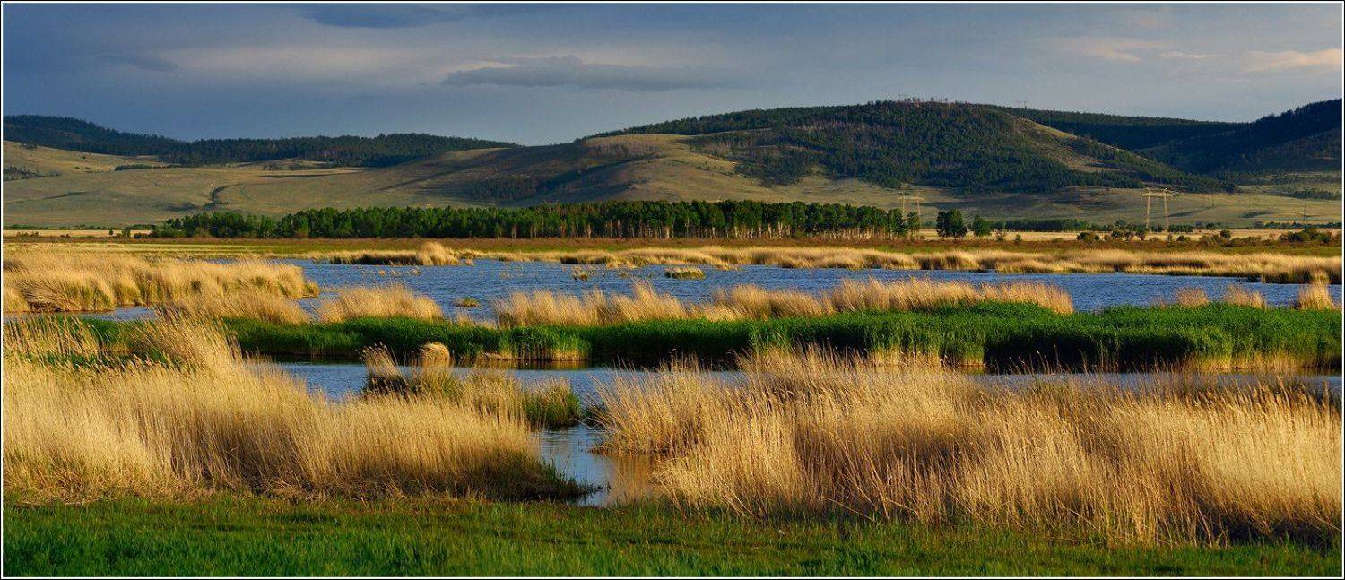 большой, вечер, вода, голубой, горы, далекий, желтый, заводь, зеленый, иткуль, красивый, озеро, осока, островок, панорама, пейзаж, пейзвж, природа, протока, путешествия, сибирь, синий, степь, трава, хакасия, холмы, широкий, Дмитрий Антипов