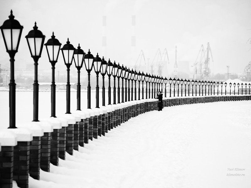 Набережная. Дорога света.photo preview