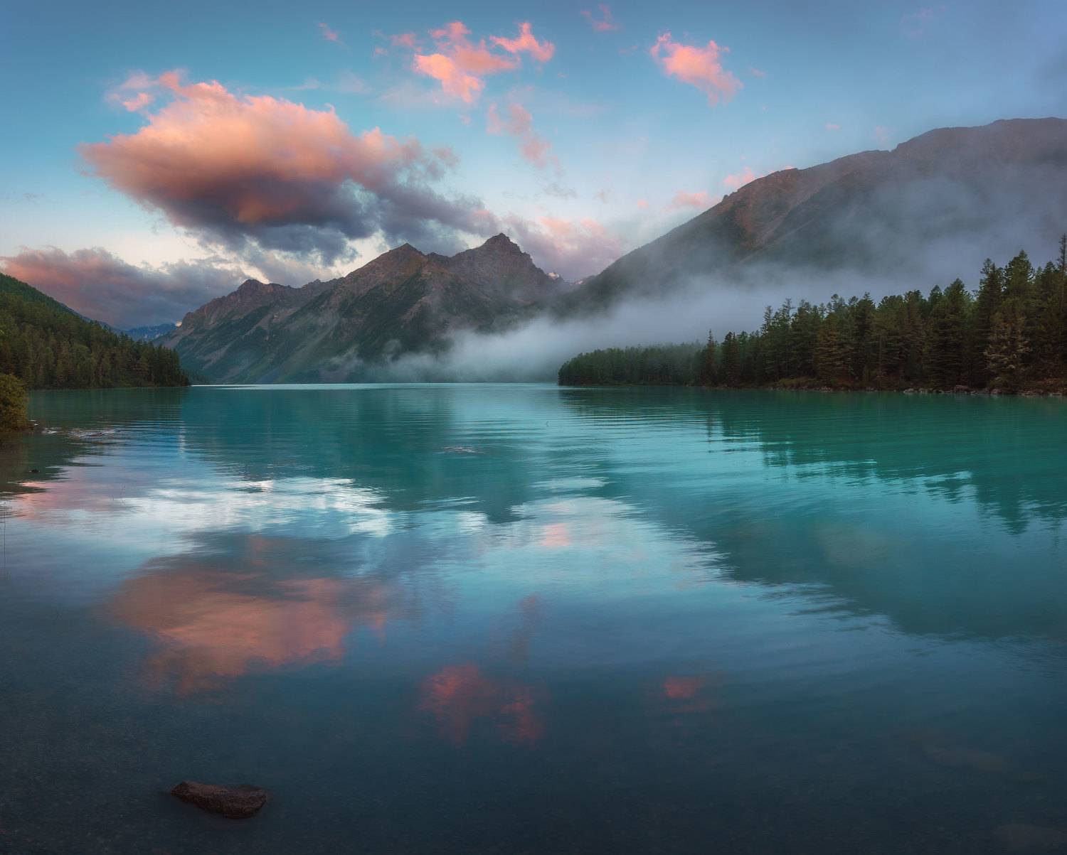 Кучерлинское озеро на рассвете. Алтай. Автор: Nargiza Kakharova , Nargiza Kakharova