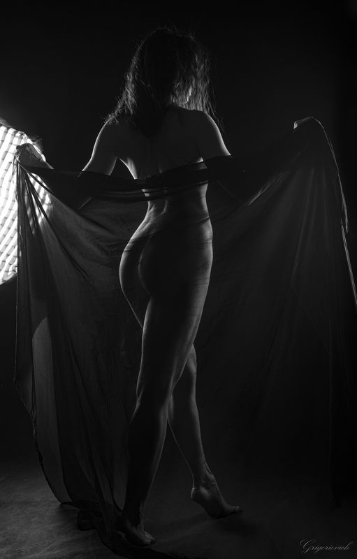 девушка., , красота., , тень Полинаphoto preview