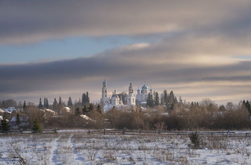 Авраамиев монастырь.photo preview