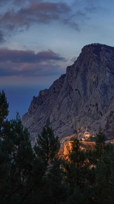 Рассвет над Форосомphoto preview