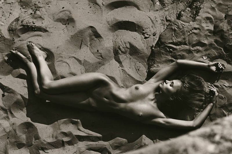 sand, beach, art, nude, art nude, bw, blackandwhite, beautiful, full nude, sergey korolkov, сергей корольков Sandphoto preview