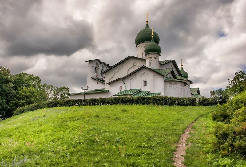 богоявленская,петра и павла,успения с пароменья Псковские церквушкиphoto preview