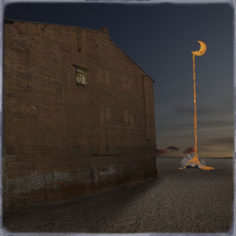 сюрреализм Месяцphoto preview