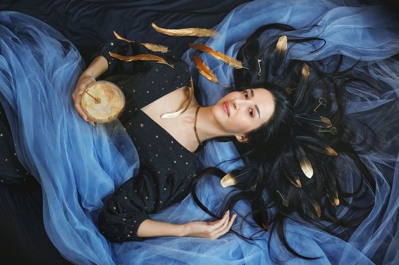 магия, ночь, звезды, волшебство, девушка, длинные волосы, ключ, цвет, печать, лицо  фото превью