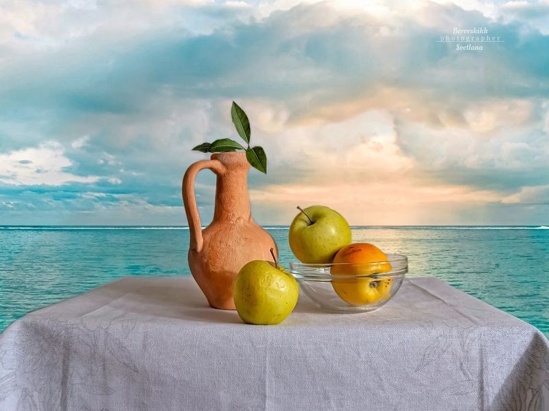 натюрморт, art_photo, море, в стиле дэвида лигаре, фрукты, кувшин, фото на телефон Натюрморт у моряphoto preview