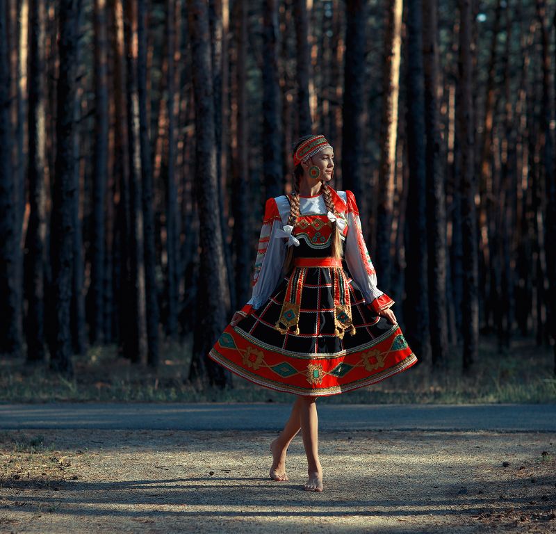 уличная фотография; street; фотосессии девушек; фотосессии; портретные фотосессии Заринаphoto preview