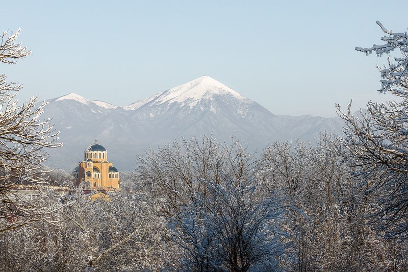 кавказ, горы, гора, храм, архитектура, ессентуки, кмв, кавказские минеральные воды, бештау, зима, снег Зимнее утроphoto preview