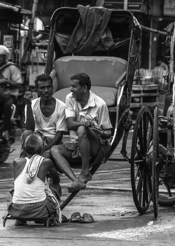 street photography, black and white, people, faces Streets of Kolkataphoto preview