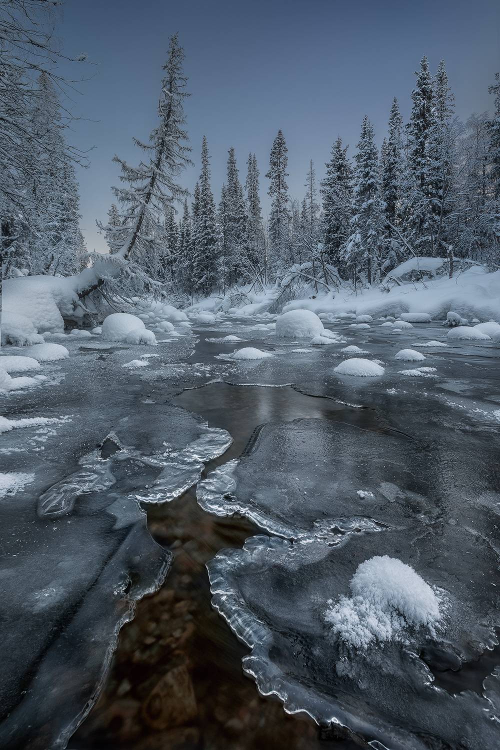 Хрупкий лед. Автор: Константин Маланин , Константин Маланин