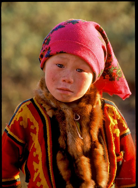 ямал; север; ненцы; дети Девочка с собольим воротничкомphoto preview