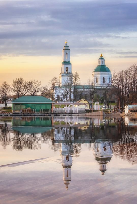 Отраженияphoto preview