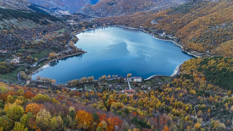 Озеро-сердцеphoto preview