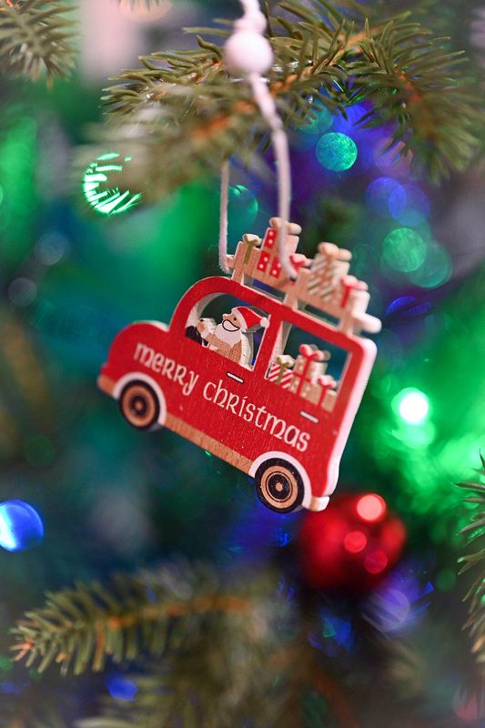 Новогодние игрушкиphoto preview