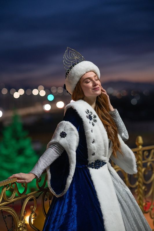 новый год, рождество, снегурочка, праздник, девушка, модель, портрет, огни, ночь С НОВЫМ ГОДОМ!!!photo preview