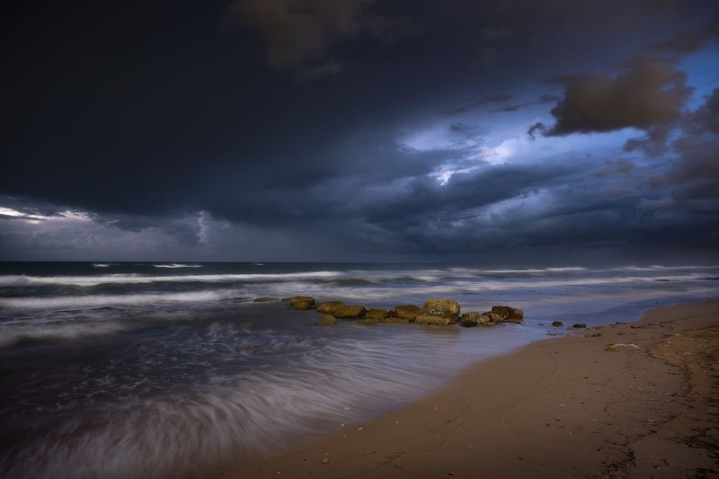 Шторм приближаетсяphoto preview