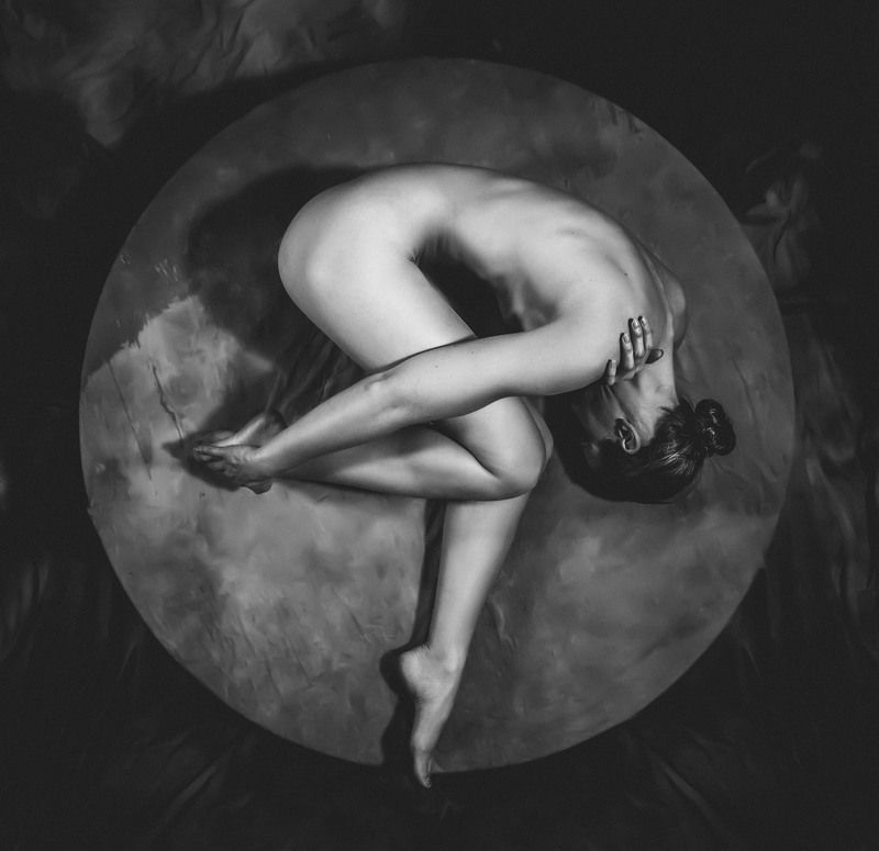 #nude #art #nudeartphotography, #artisticnude, #fineartnude, #nudeportrait, #bodyart, #nudephotography, #nudemodel, #blackandwhitenude, #sensualart, #nudeartistic, #cuba photo preview