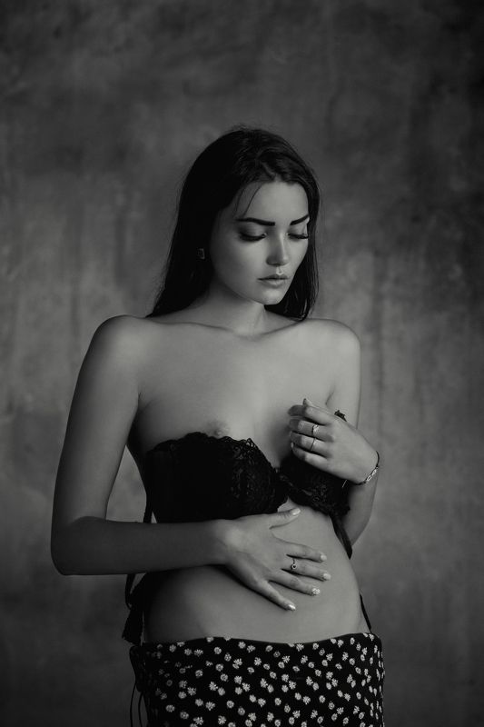 девушка, модель, ню Ч/Бphoto preview