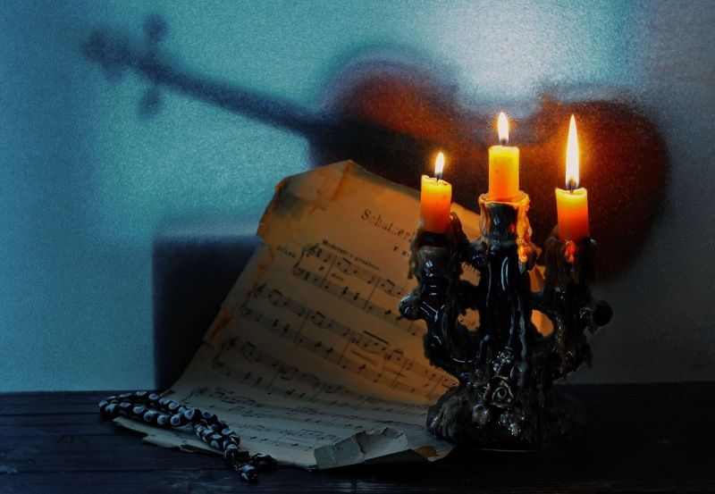 Мелодия  была едва слышна…photo preview