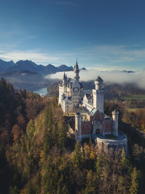 Замок Нойшванштайнphoto preview