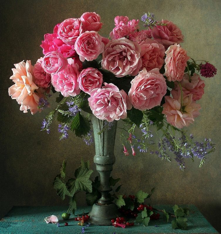 #натюрморт, #фотонатюрморт, #лето, #цветы, #художественноефото, #маринафилатова, #stilllife, #букет, #розы Аромат цветов прекрасных фото превью