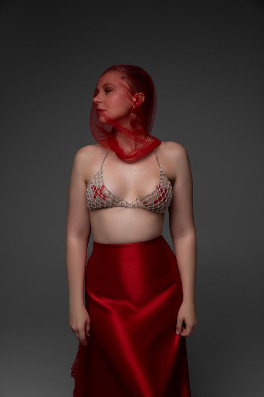 fotograaf Tartus, Tartu, portrait, breast cancer, red Redphoto preview