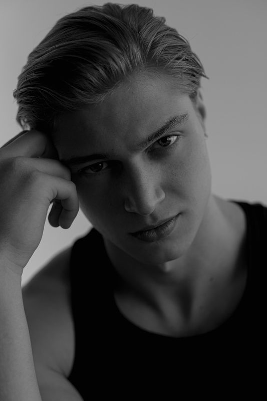 мужской портрет, мужчина, мужская съемка, мужской портрет, black and white, male, men, актер, модель photo preview