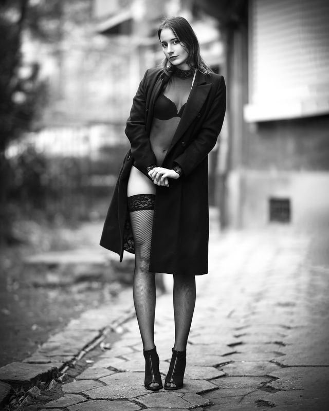 девушка, портрет, боди, чулки Девушкаphoto preview