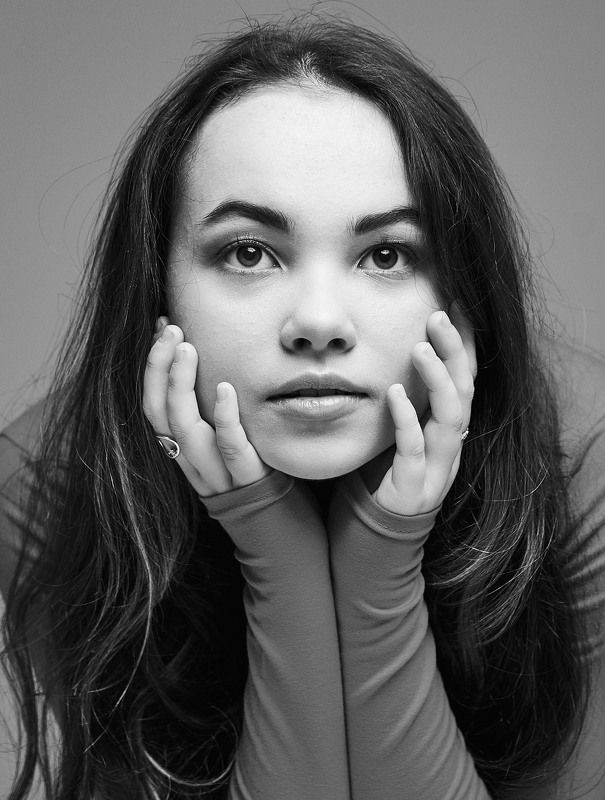 девушка, черно-белое, взгляд, подросток Ксюшаphoto preview