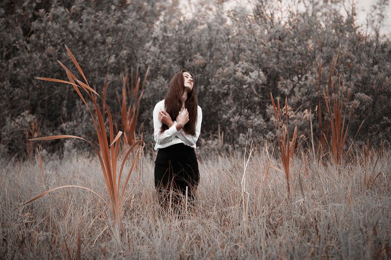 photo,portrait,girl,art,color,портрет,портрет девушки,цвет,грация Quiet Placephoto preview