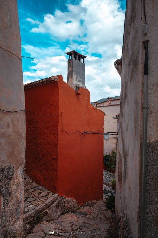 bocairent ,spain,travel,exterior,light,dark,building,religion,sky,house,street, Bocairentphoto preview