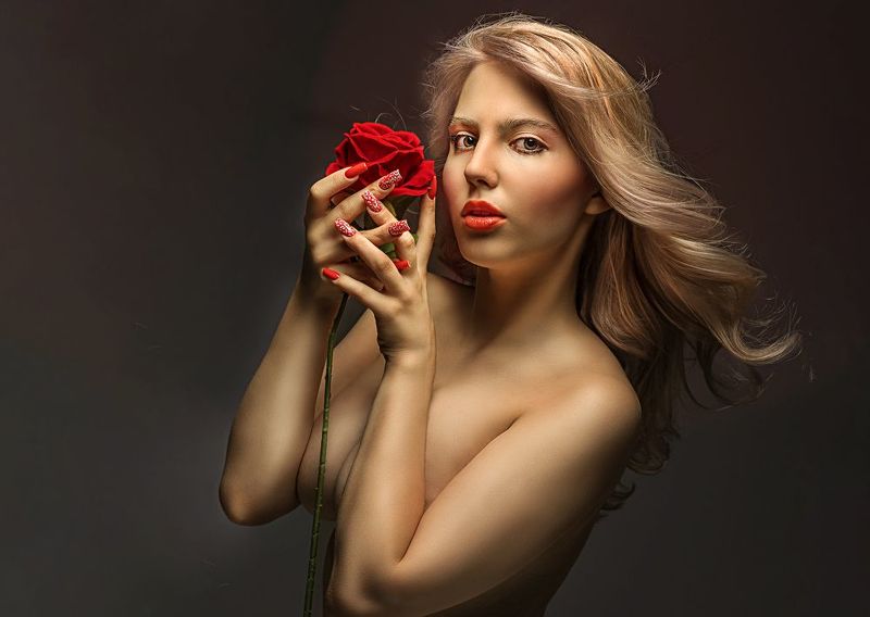 Аленький цветочекphoto preview