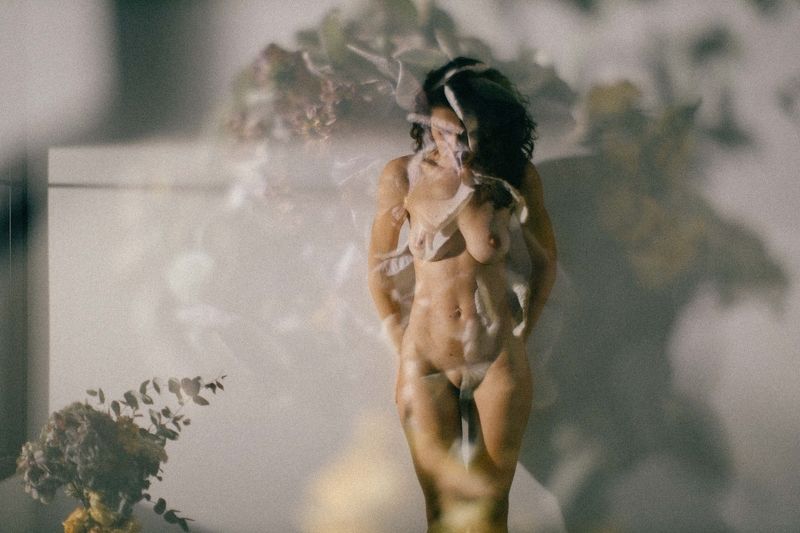 nude, art, sensual, naked, woman, model, young, sexy, sensuality, lovely, pose, studio, minimalism, fine, erotic, boudoir, yoga, intimacy, horny, intimate, video, backstage, * * * фото превью