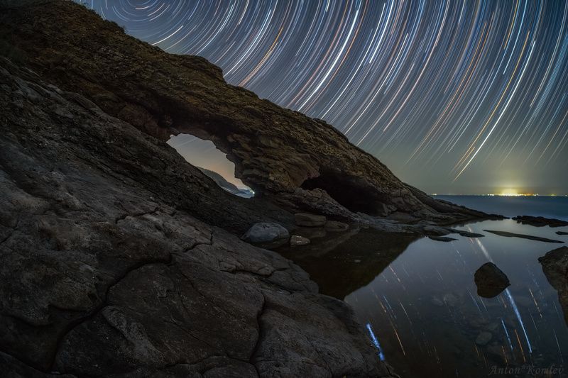 владивосток, приморье, ночь, треки, звезды, побережье, скалы Ночное побережьеphoto preview