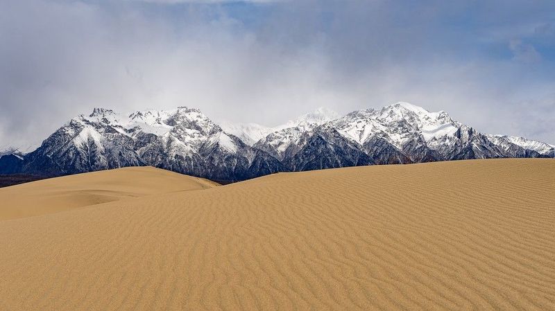 чарские пески, пустыня, кодар, забайкалье Природные фактуры. Чарские пески, Забайкалье. фото превью